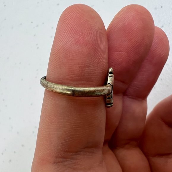 Owl Ring Size 8 Silver Tone Textured Thin Band Minimalist Bird Small - Picture 5 of 9